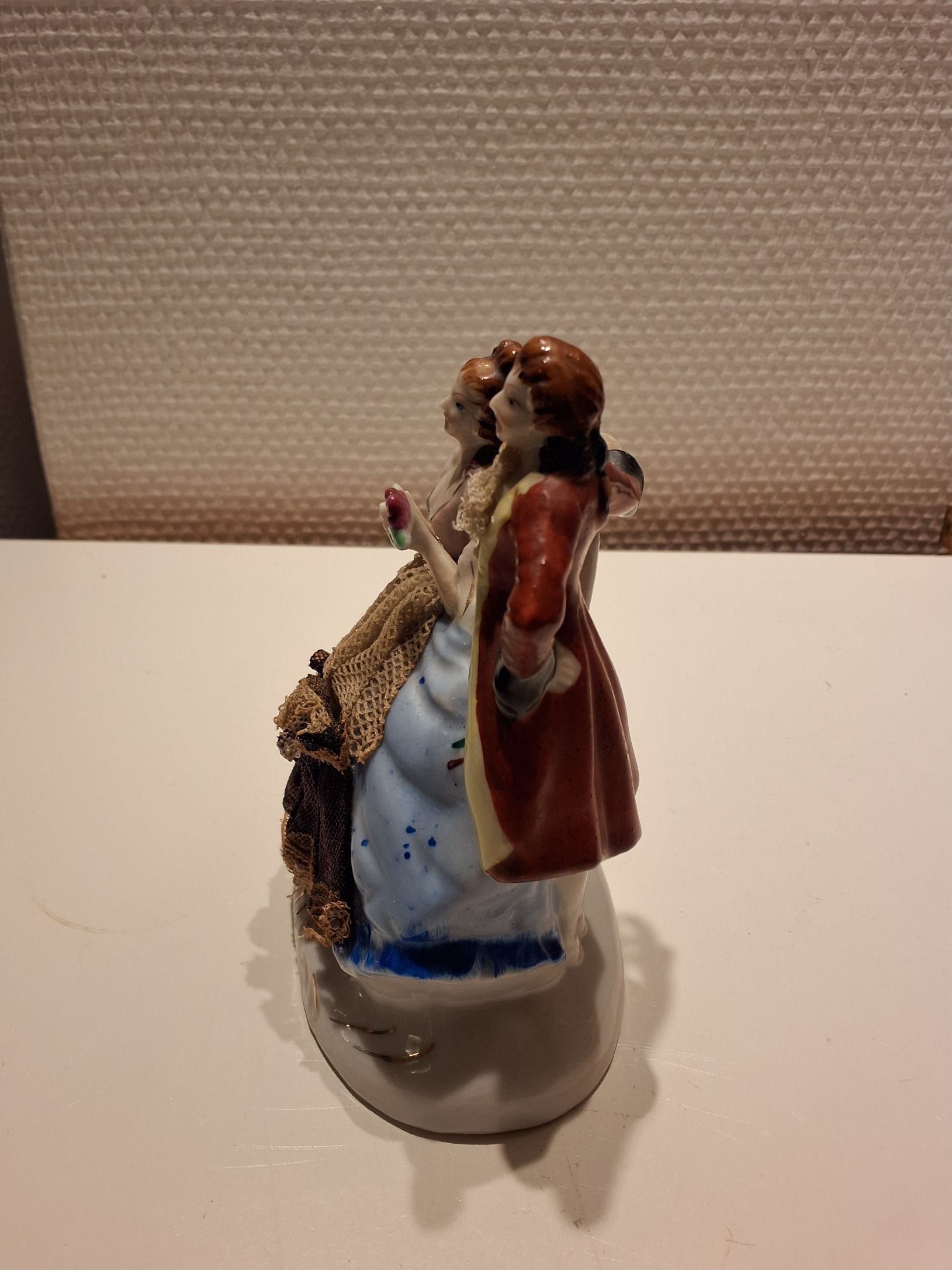 Blondefigur (No.2)